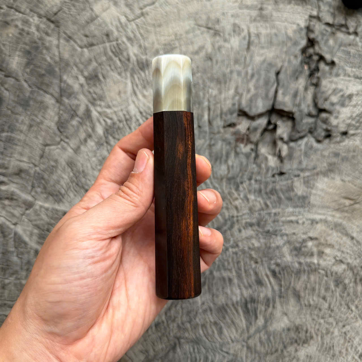 I- 11 Dark Desert Ironwood Wa handle, Black Cream horn ferrule, 135mm handle