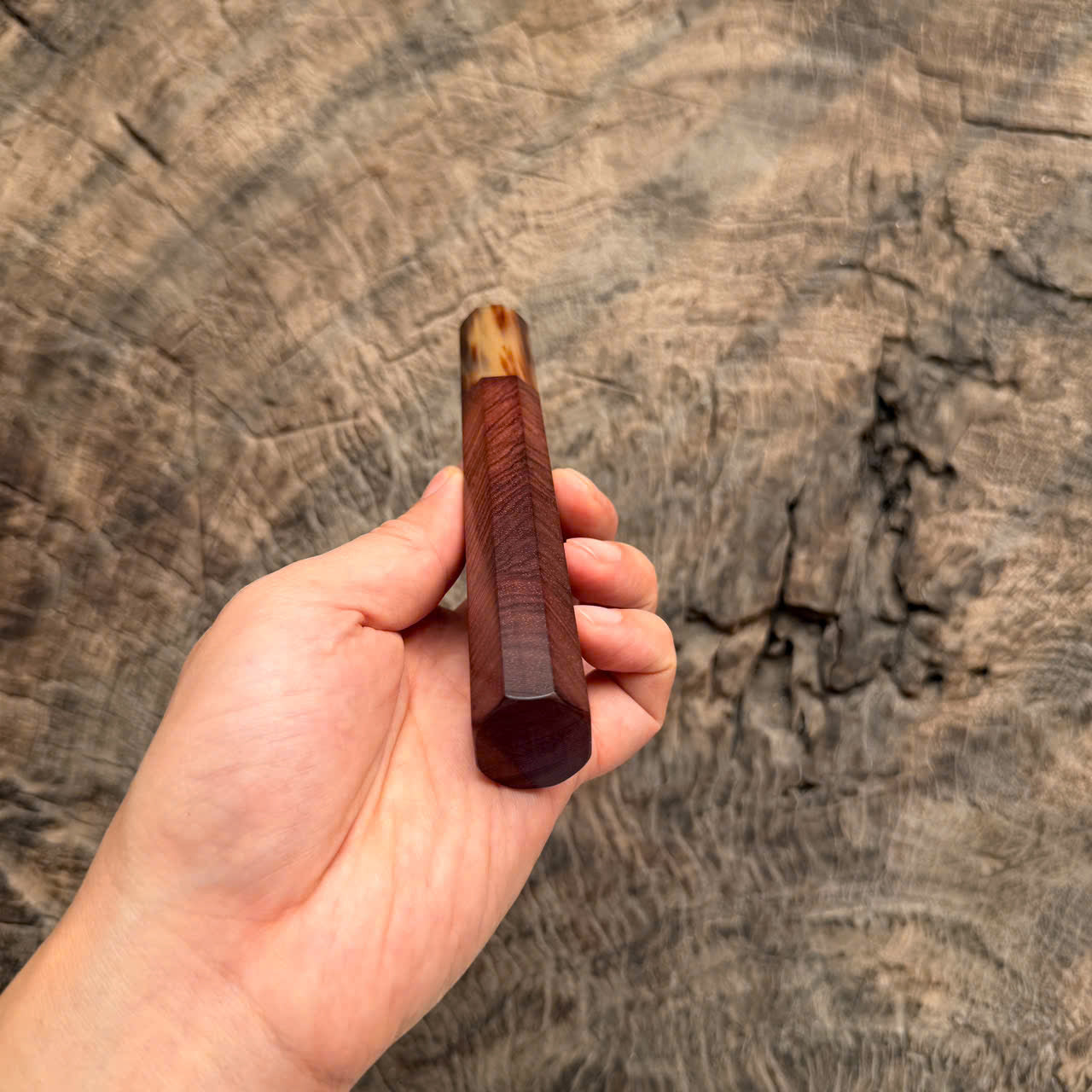 I - 16 Purple Rosewood Wa handle, Horizontal grain, Marble horn ferrule, 140 mm handle