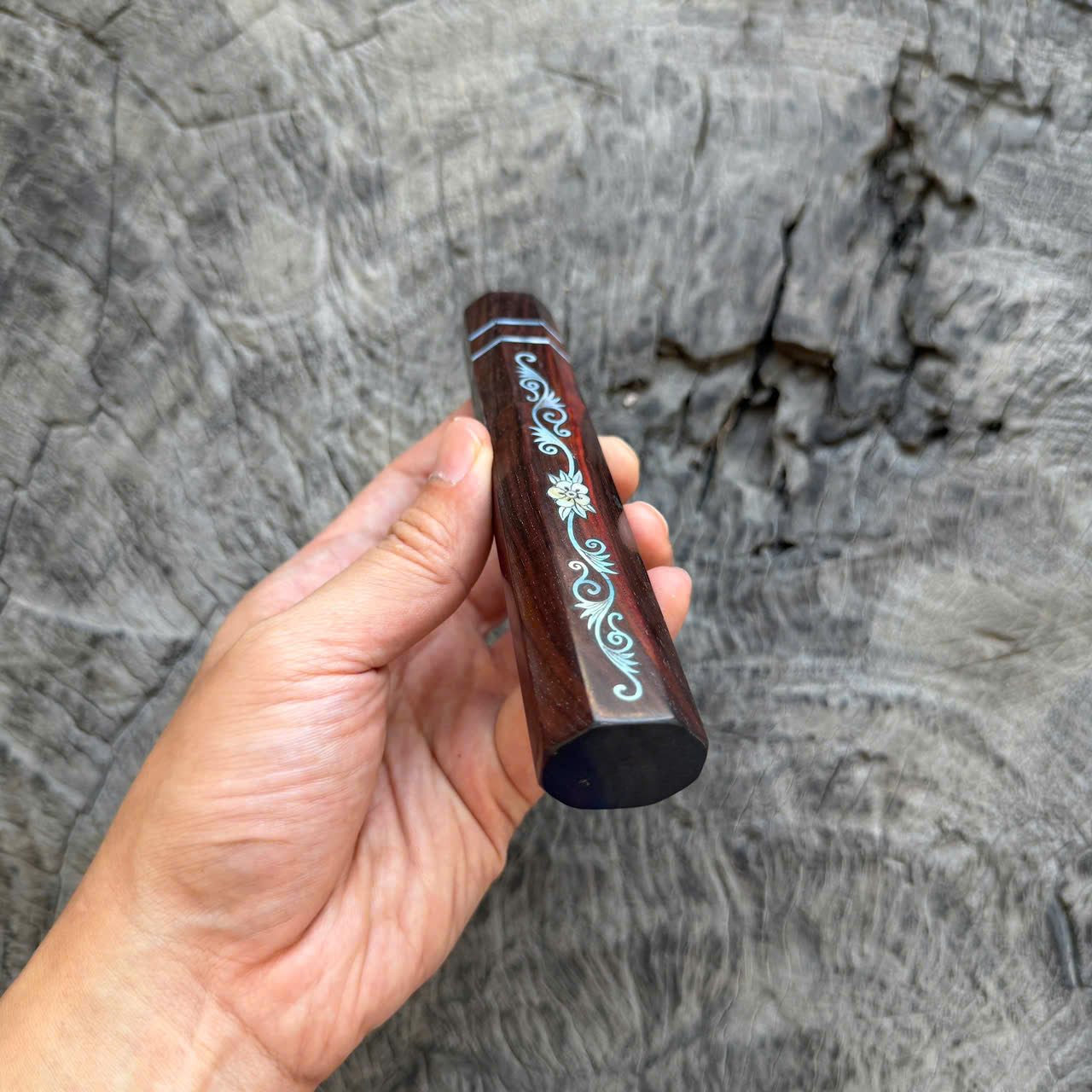 I -Siamese Rosewood with Mother of Pearl Inlay, Mono, 140mm handle