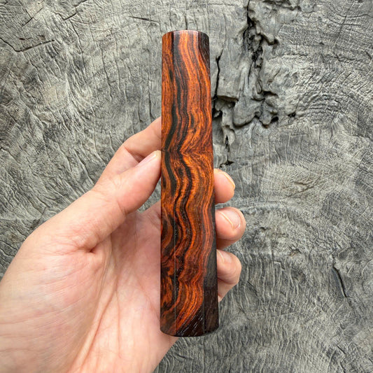 I- 11 Cool Black Red Siamese Rosewood Wa handle, Mono - 135mm