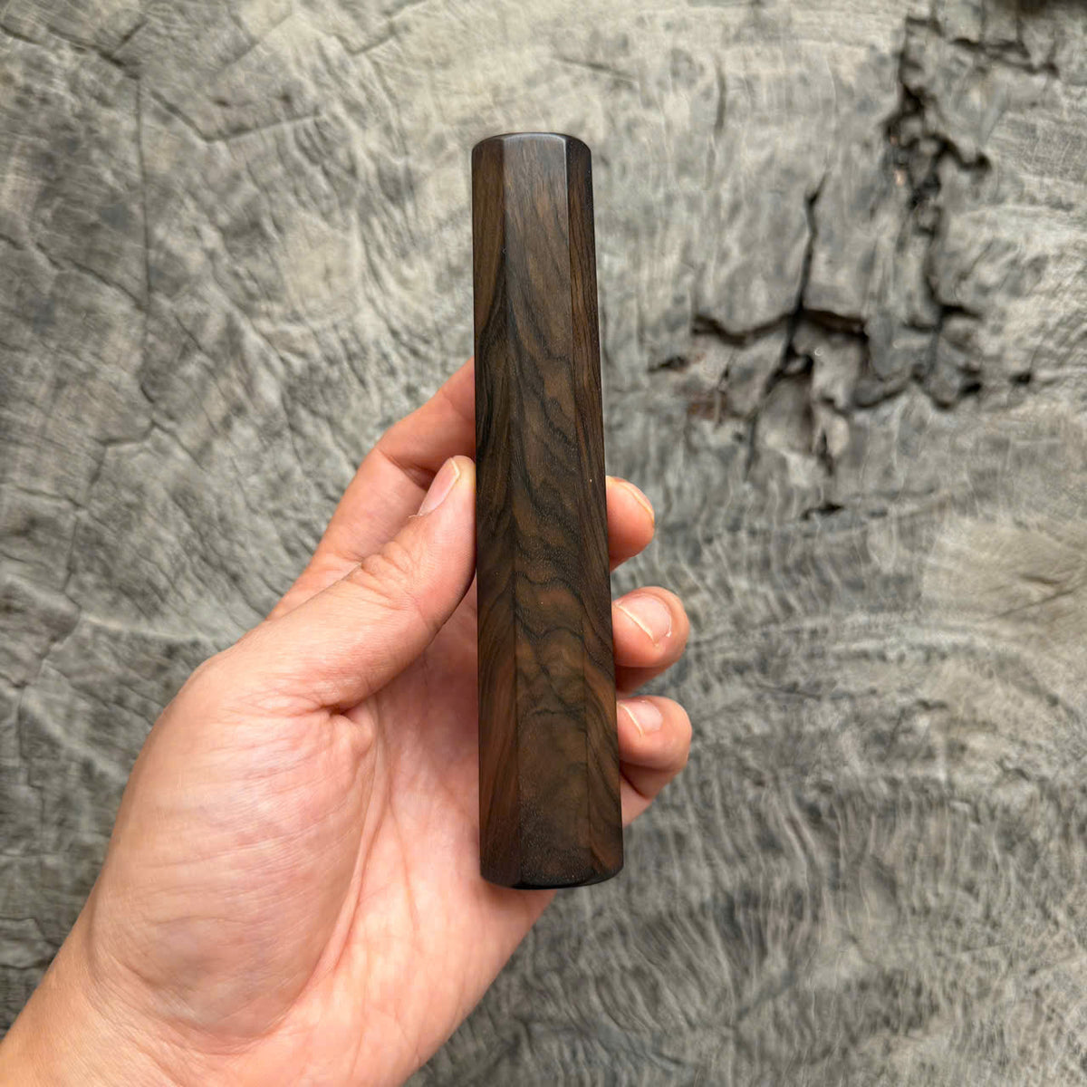 I - 11 Madagascar Ebony Wa handle, Horizontal grain Wa handle, Mono, 140mm