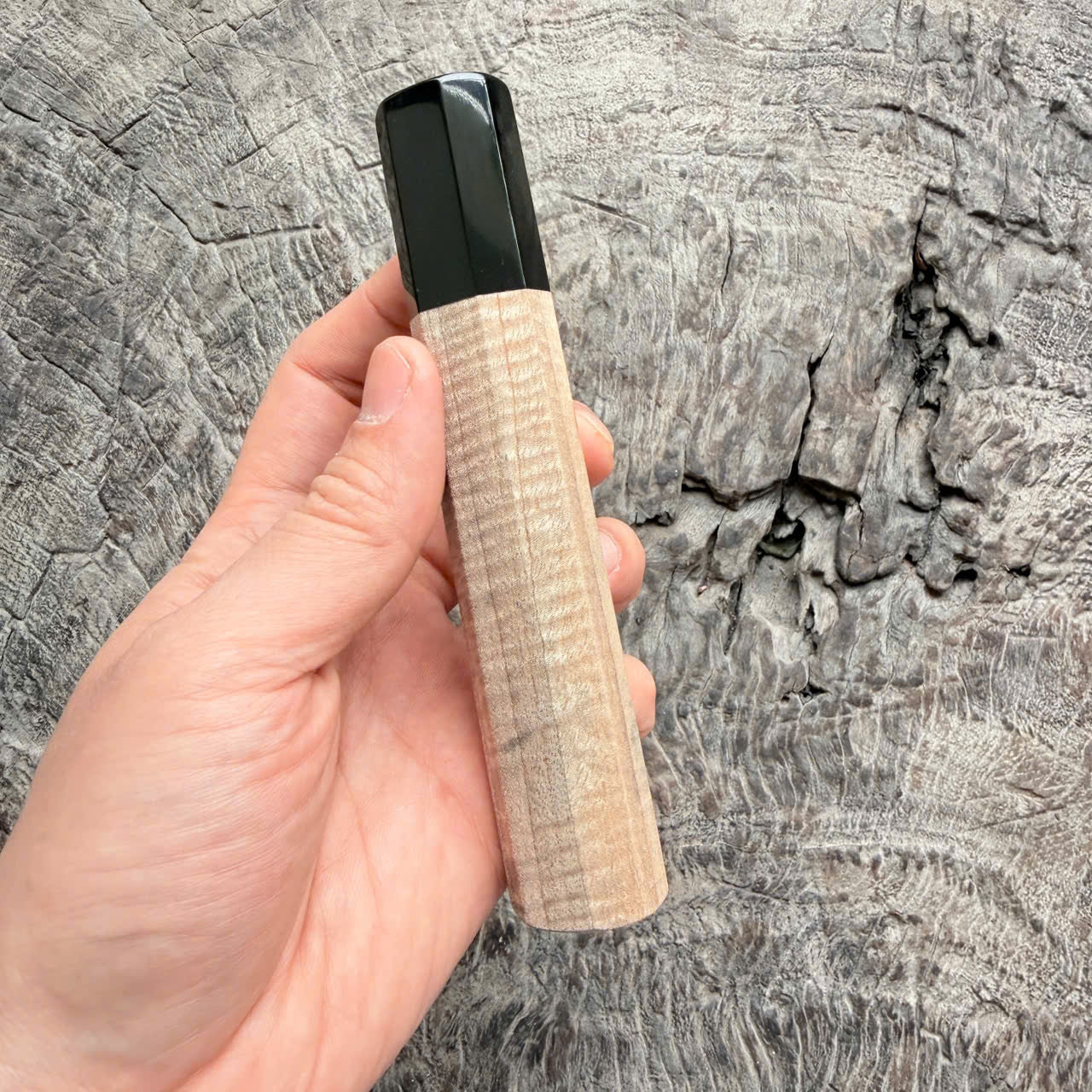 I - 3 Full Curly Mango Wa handle - black horn ferrule - 140 mm