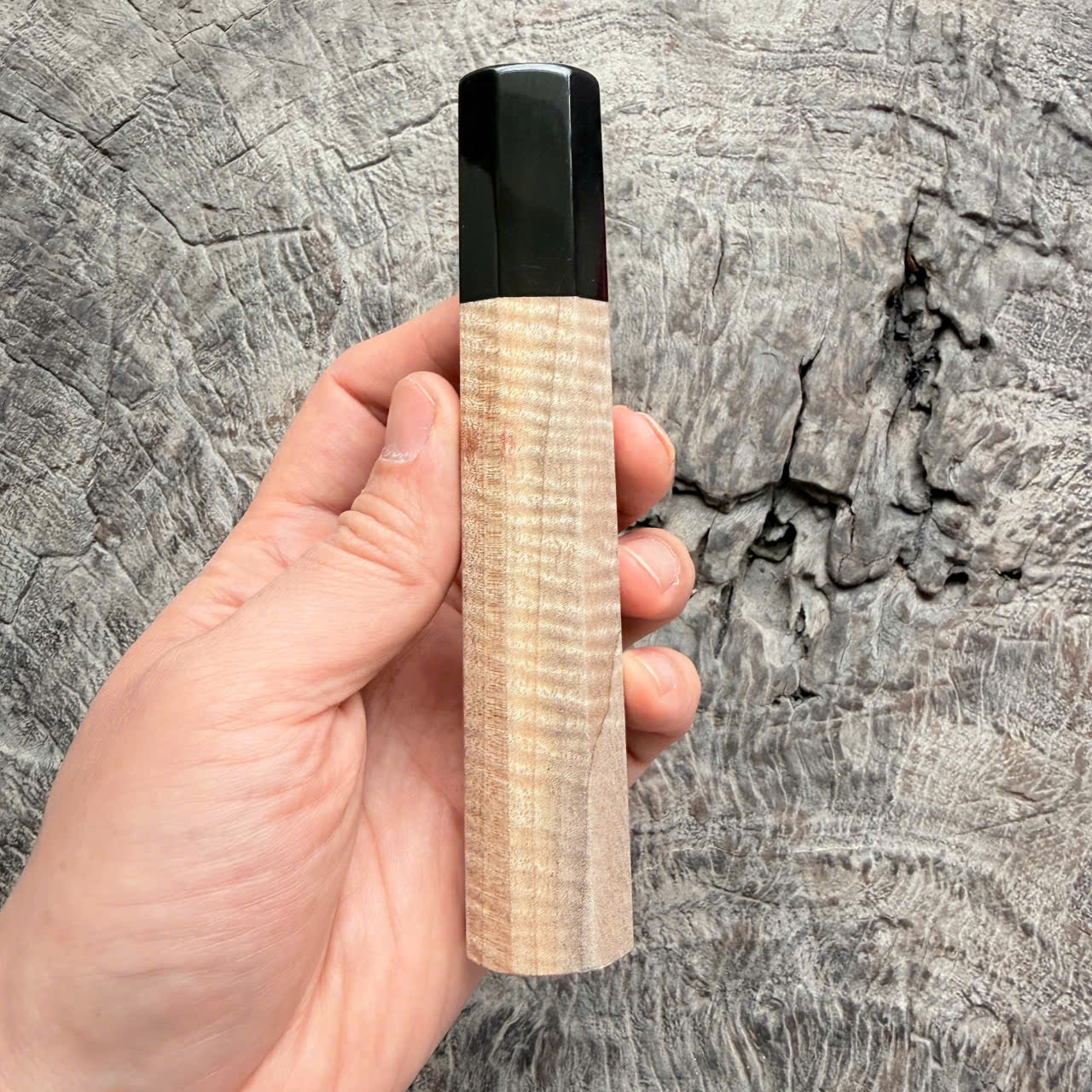 I - 3 Full Curly Mango Wa handle - black horn ferrule - 140 mm