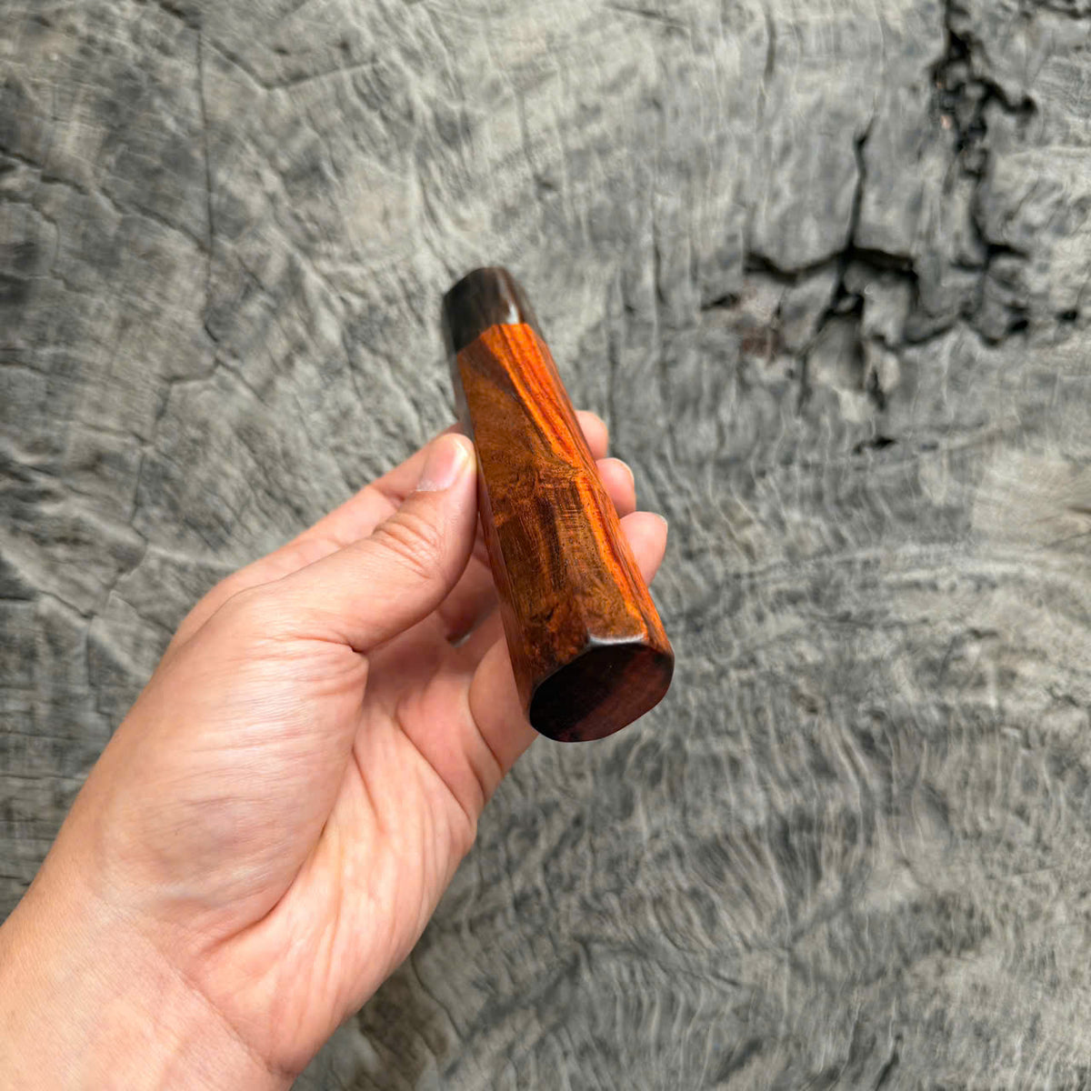 I - 4 Siamese Rosewood Burl Wa handle, Cool Marble horn Ferrule, 140mm