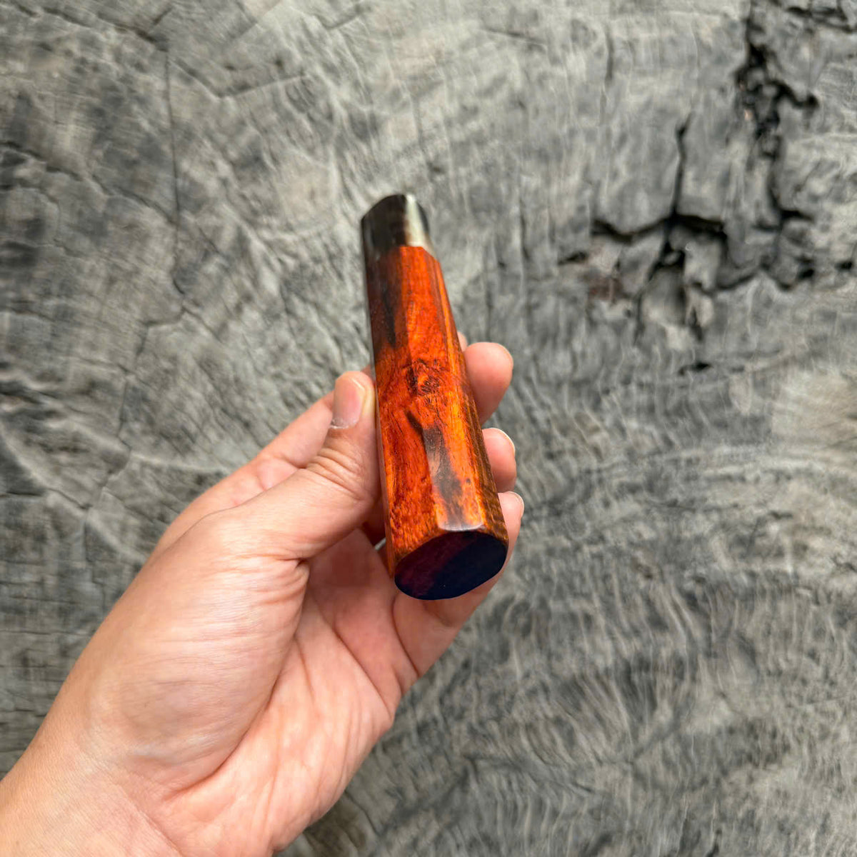 I - 4 Siamese Rosewood Burl Wa handle, Cool Marble horn Ferrule, 140mm