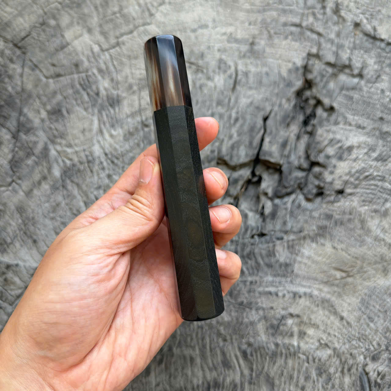 I -40 Ebony Wa handle, Cool White Horn ferrule, 140mm handle