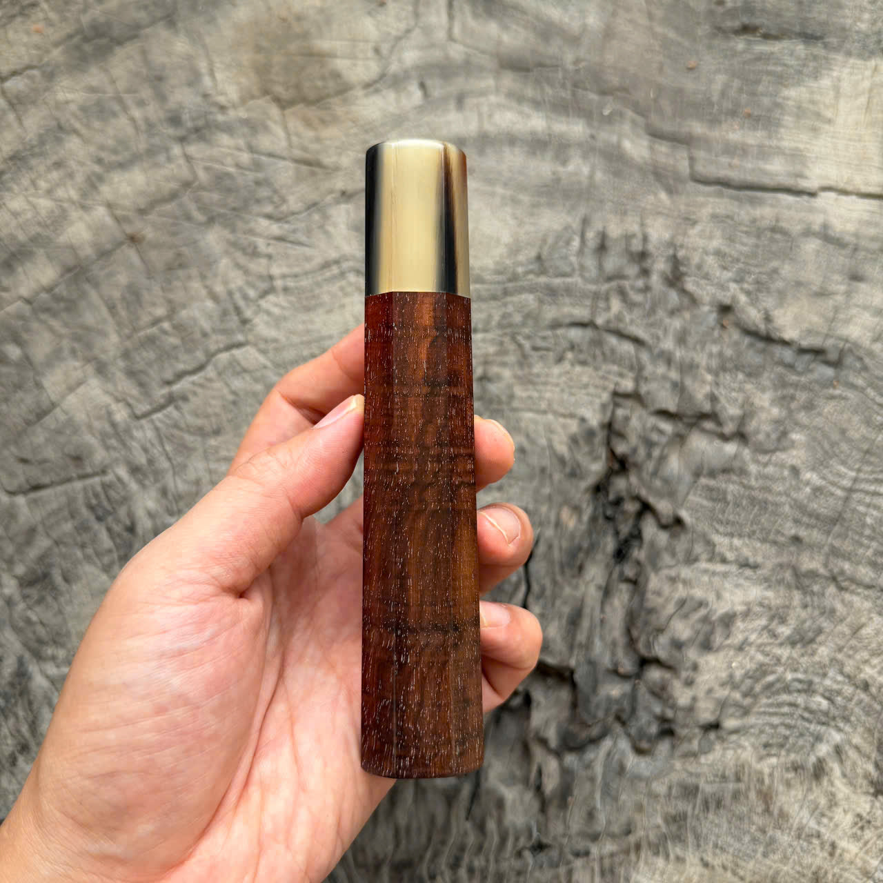 I - 6 Two Tone Curly Rosewood  Wa handle, Black White Horn Ferrulle, 145 mm handle