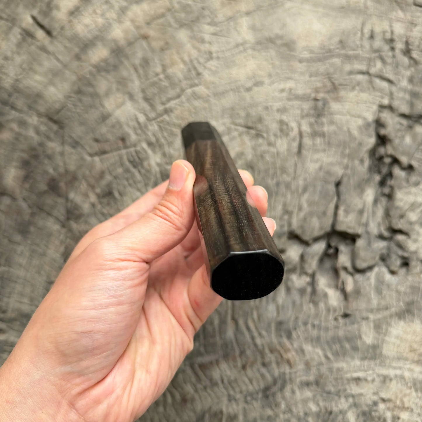 I - Rare Curly Black Siamese Rosewood, Black Horn Ferrule, Black VG10 spacer- 145 mm