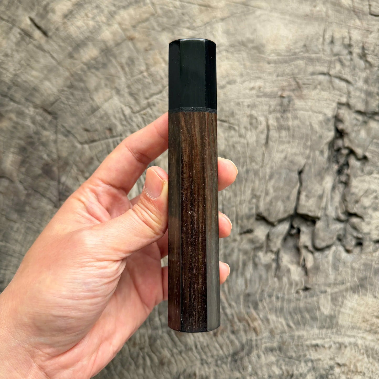 I - Rare Curly Black Siamese Rosewood, Black Horn Ferrule, Black VG10 spacer- 145 mm