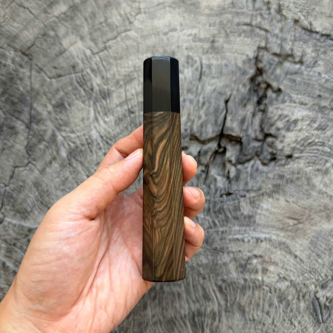 I -18 Nice Madagascar Ebony Wa handle, Black Horn Ferrule, 140mm handle