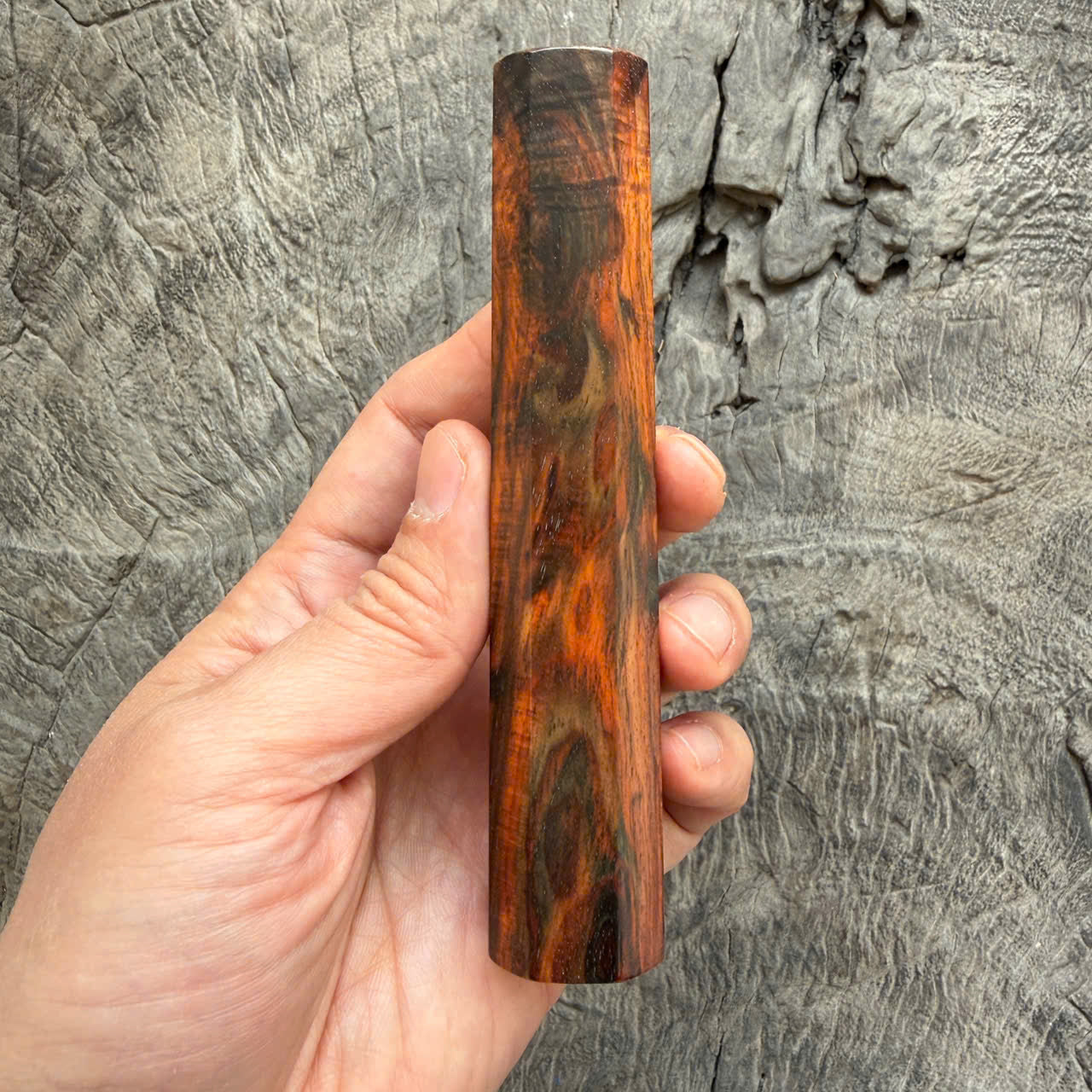 I - 31 Curly Siamese Rosewood Wa handle, Mono- 130mm