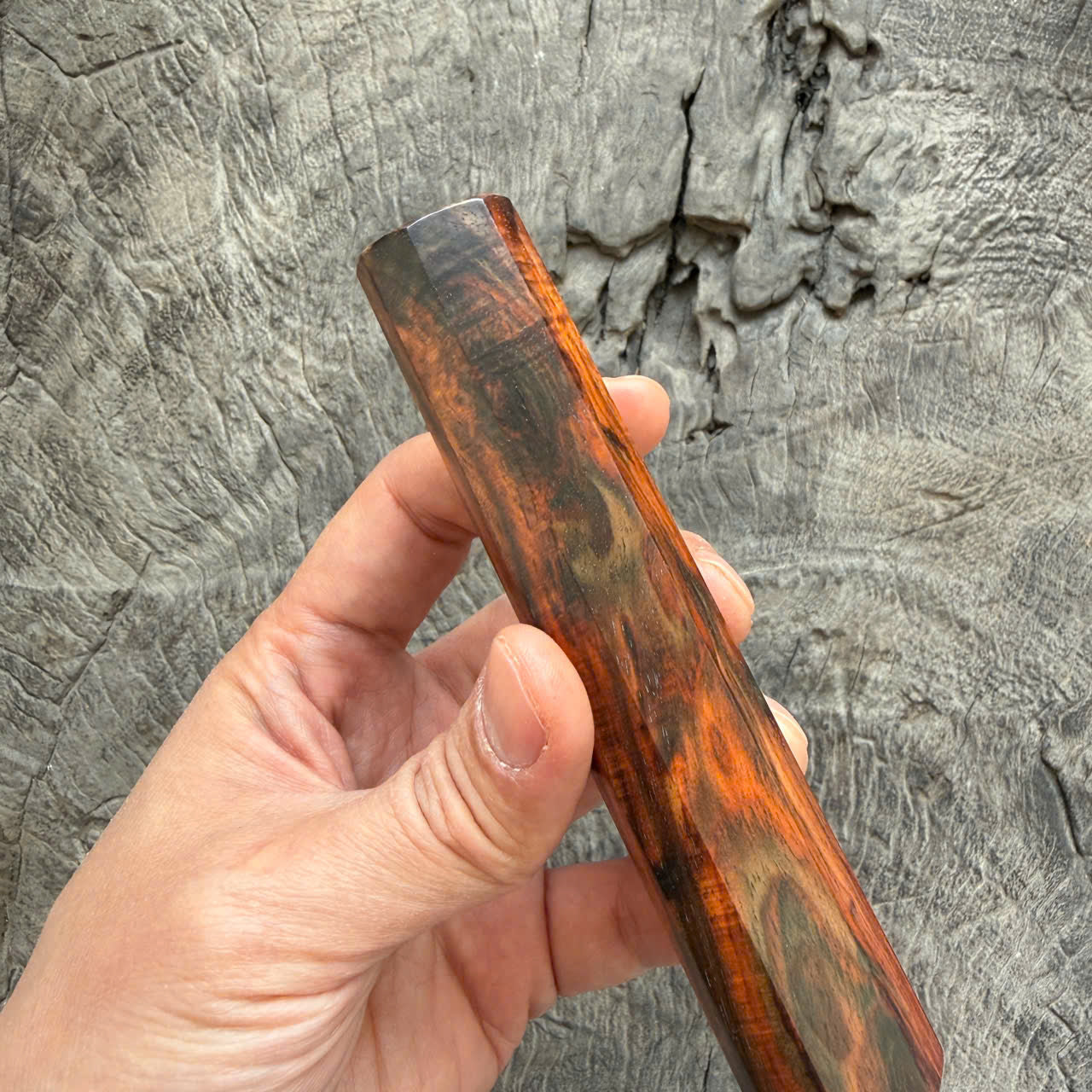 I - 31 Curly Siamese Rosewood Wa handle, Mono- 130mm