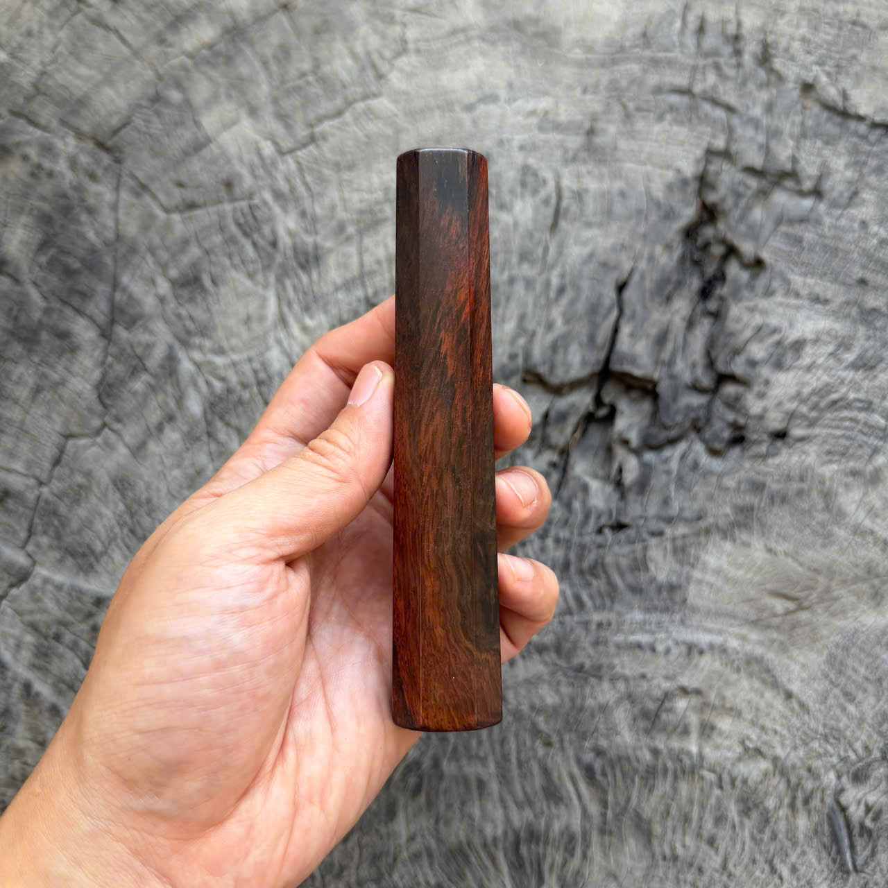 I- 47 Siamese Rosewood Wa handle, Mono, 135mm handle