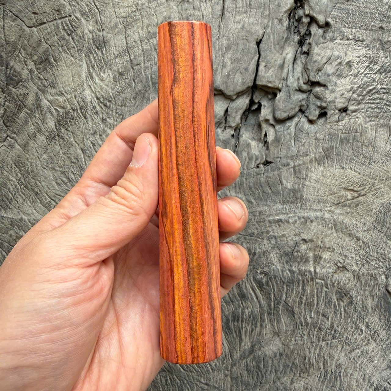 I- 17 Nice Red Huanghuali wood Wa handle, Mono - 135mm
