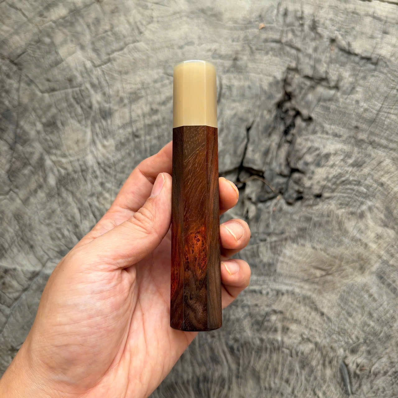 I- 7 Siamese Rosewood Burl Wa handle, White horn ferrule, 135mm handle