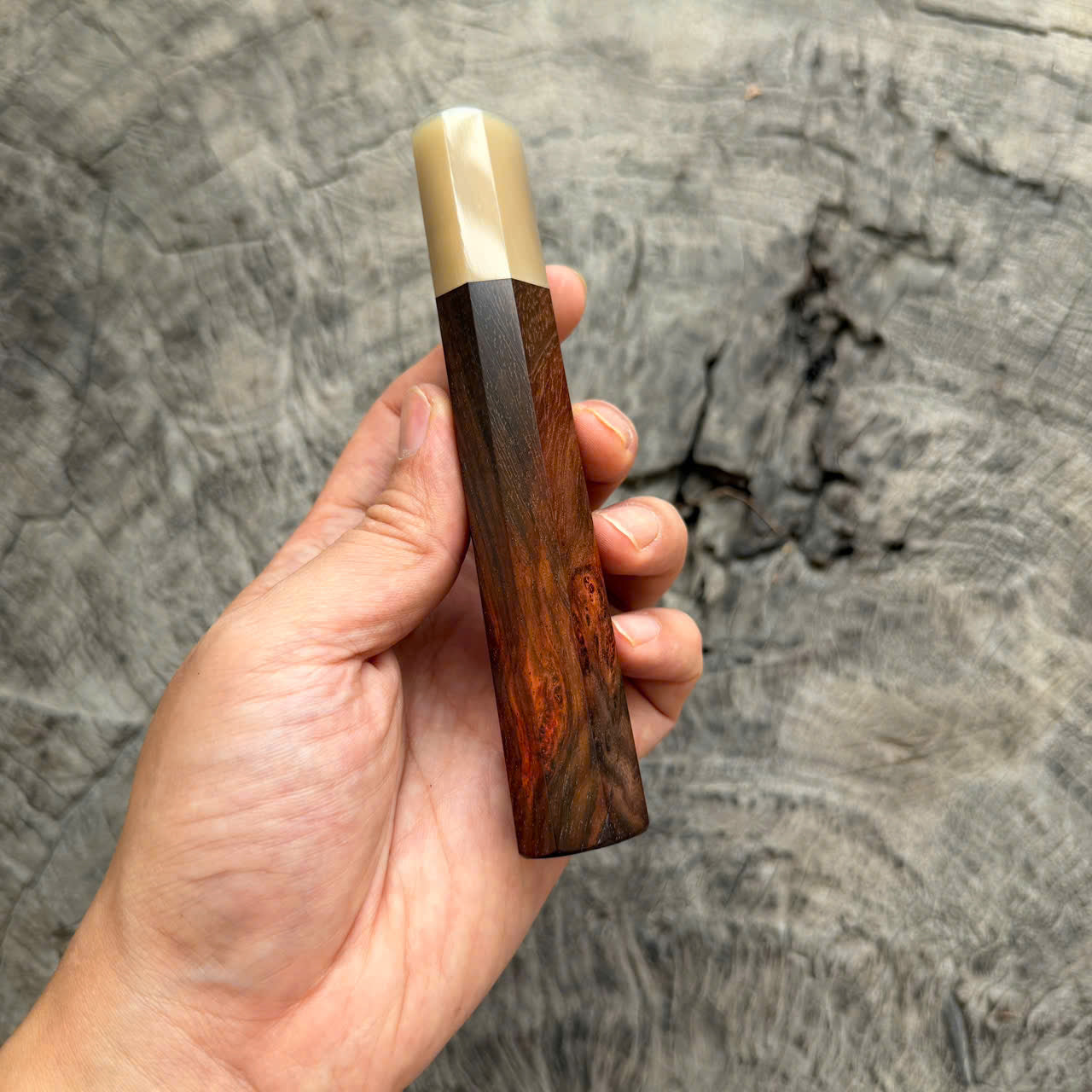 I- 7 Siamese Rosewood Burl Wa handle, White horn ferrule, 135mm handle