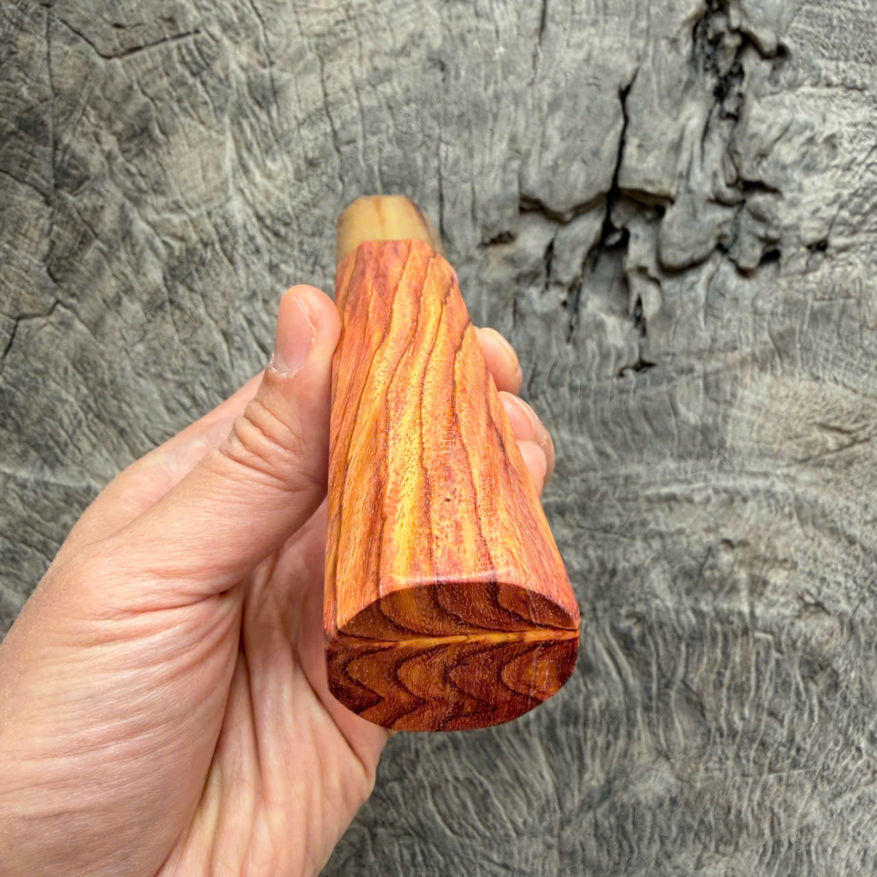 I - Cool Huanghuali wood Wa handle, Marble horn ferrule - 145 mm