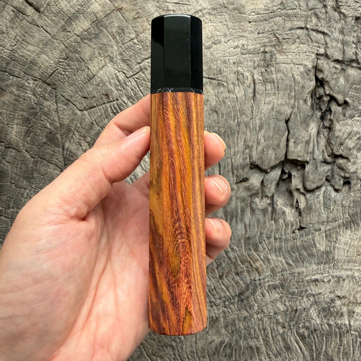 I- 14 Huanghuali wood Wa handle, Black horn ferrule, Black White Stone spacer- 135mm