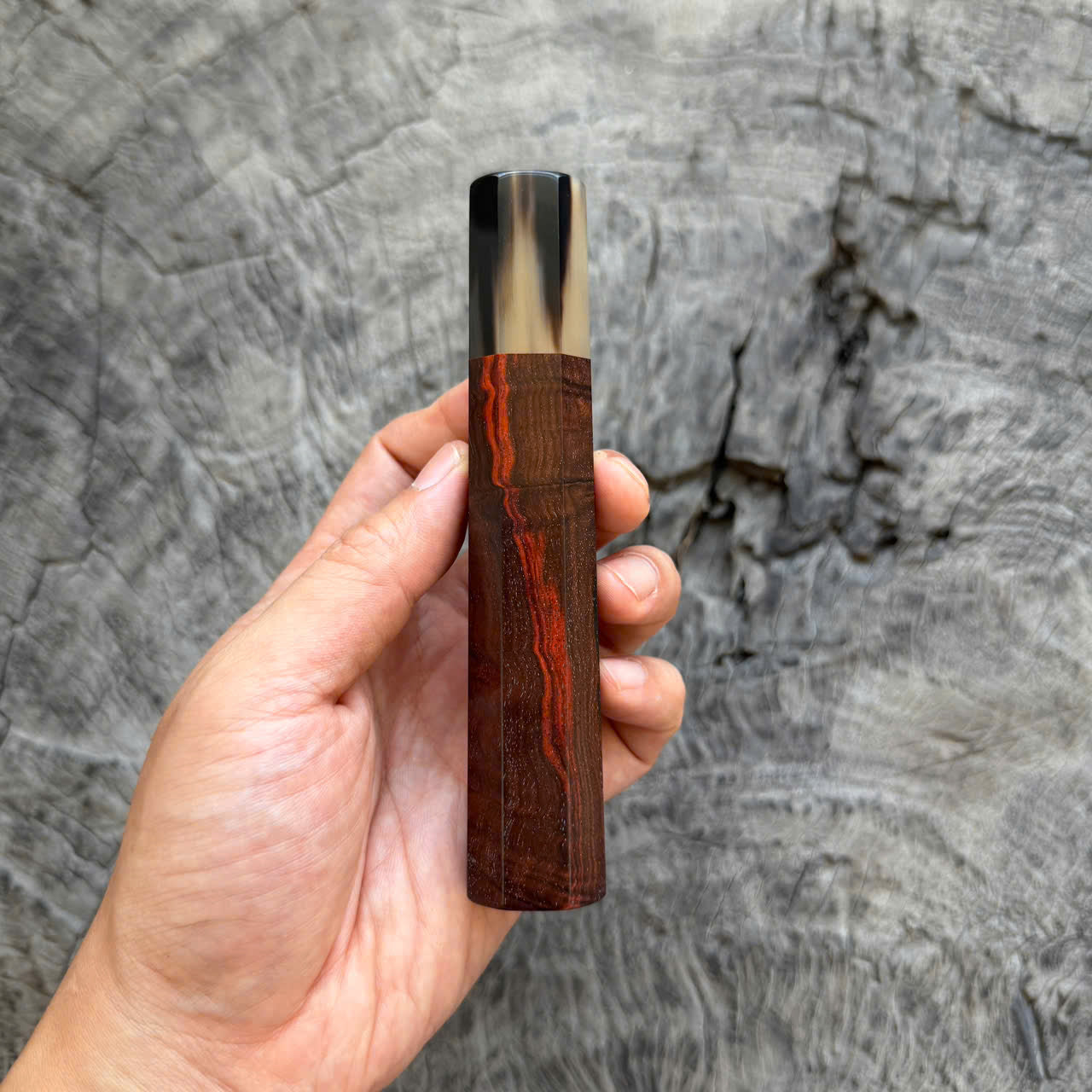 I- Curly Black Red Siamese Rosewood Wa handle, Marble horn ferrule, 135mm handle