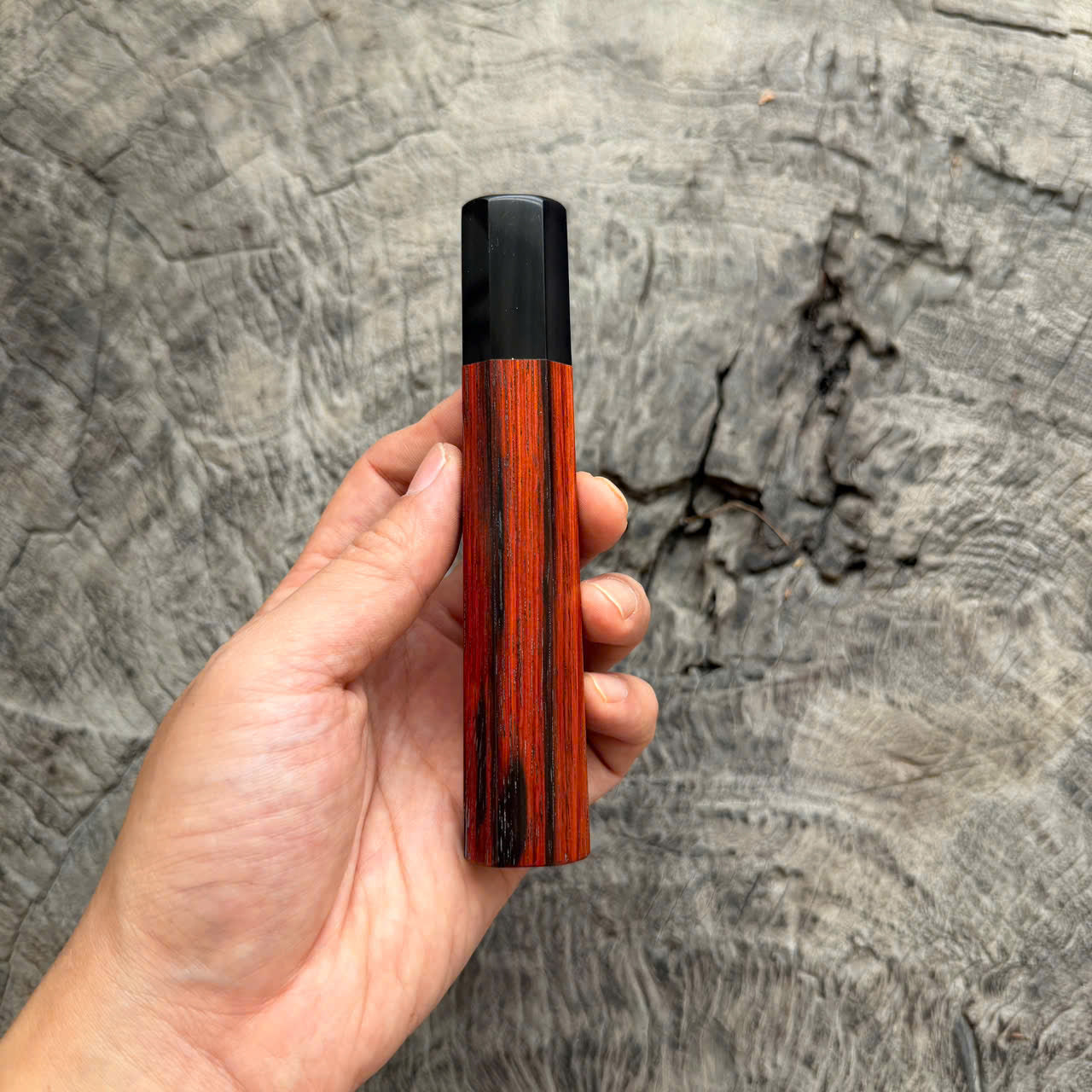 I-  Nice Black Red Siameser Rosewood Wa handle, Black horn ferrule, 135mm handle