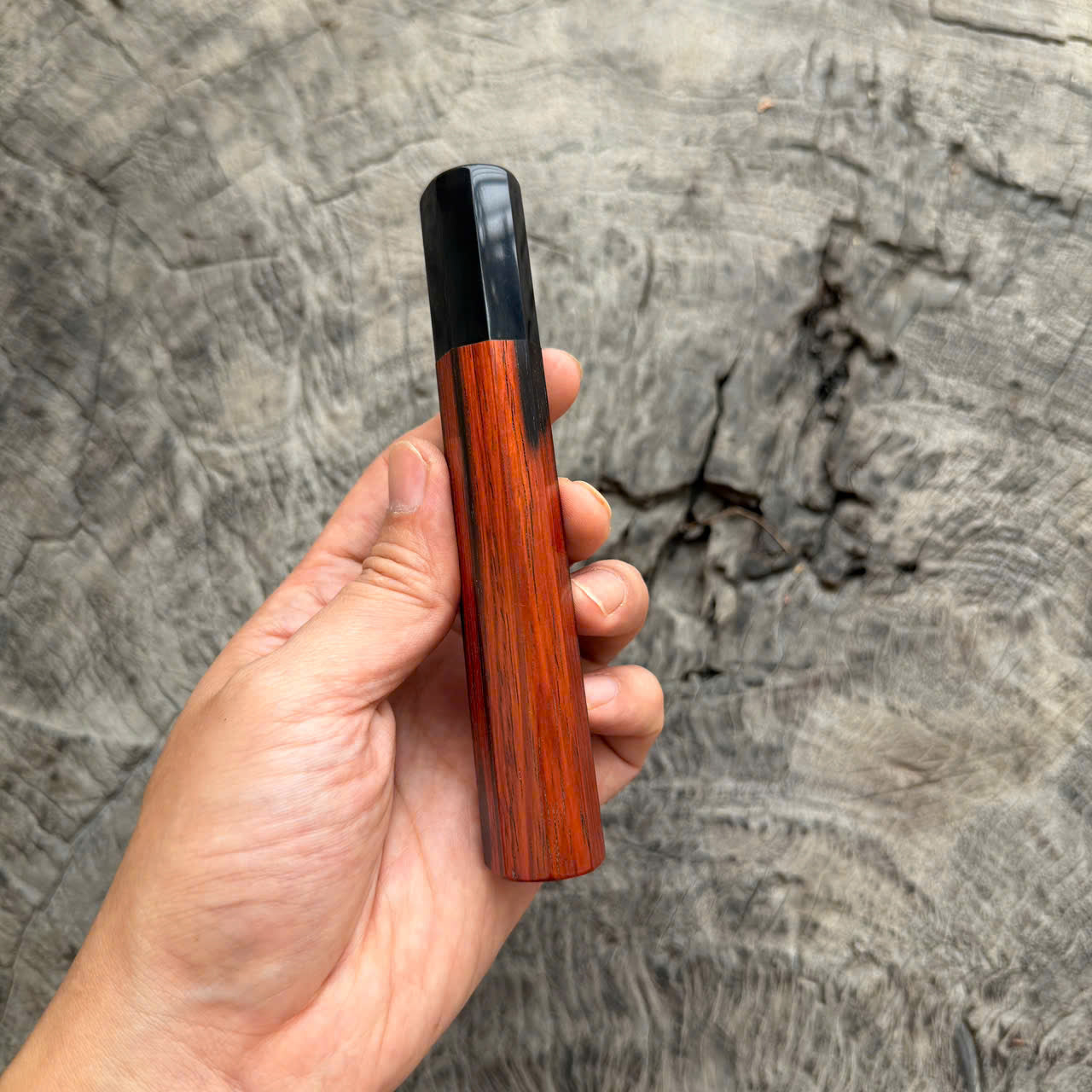 I-  Nice Black Red Siameser Rosewood Wa handle, Black horn ferrule, 135mm handle