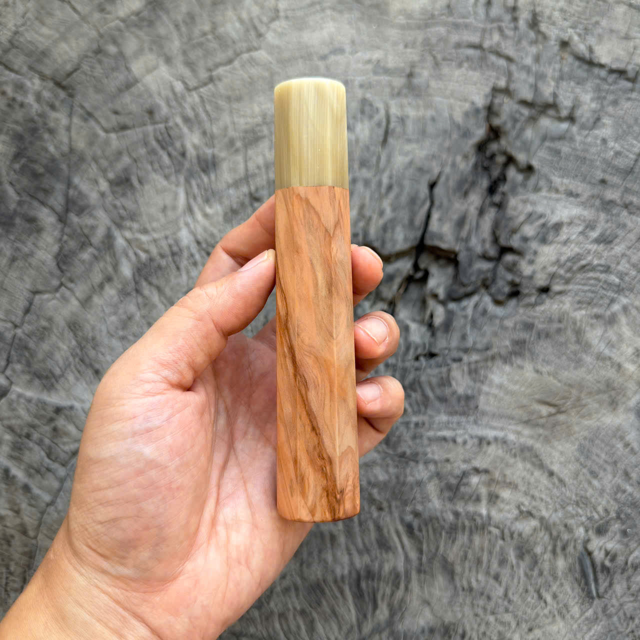 I -10 Tamamoku Cedar Wa handle, Cream Horn Ferrule, 140mm handle