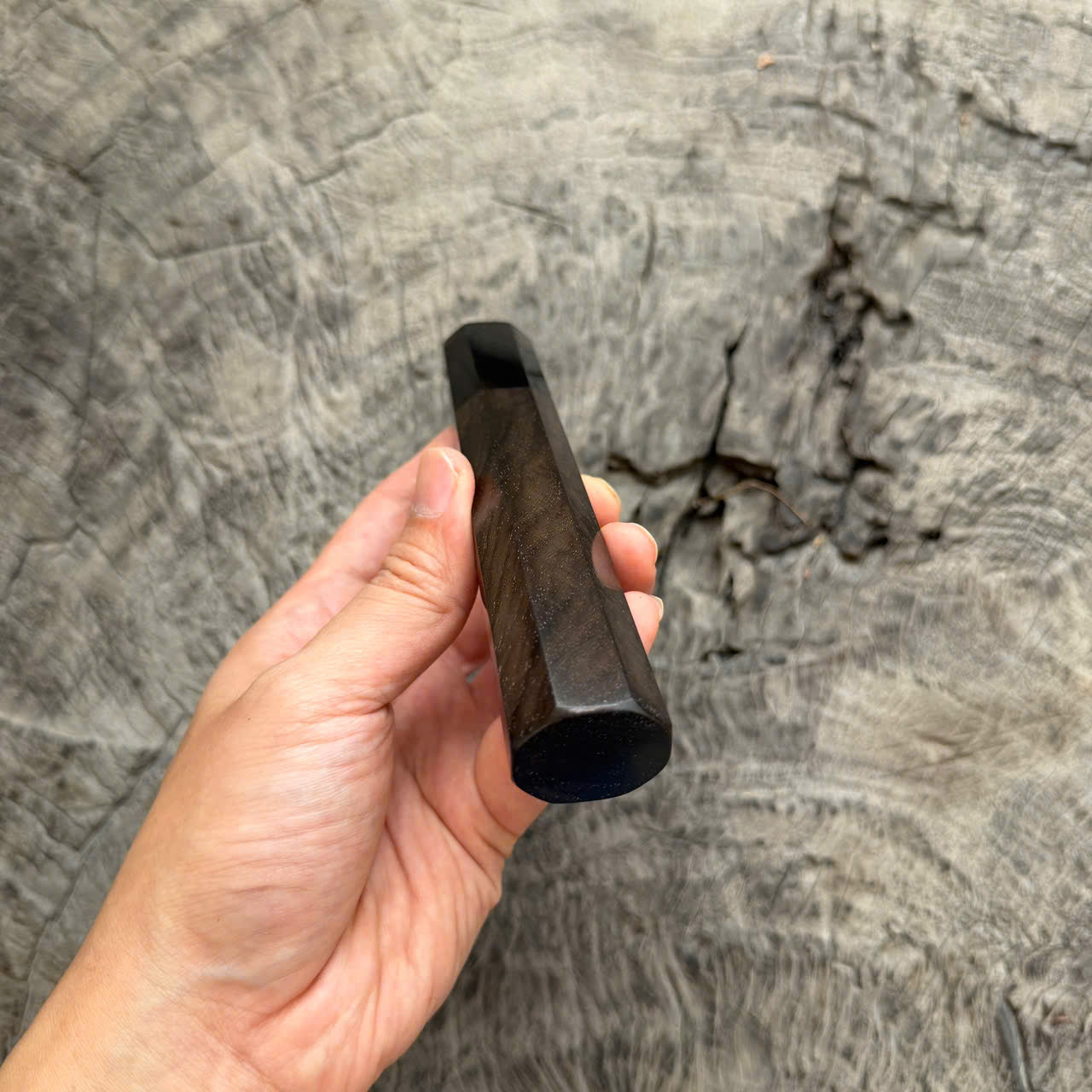 I - Rare Black Siamese Rosewood Wa handle,  Black Horn Ferrule, 140mm handle