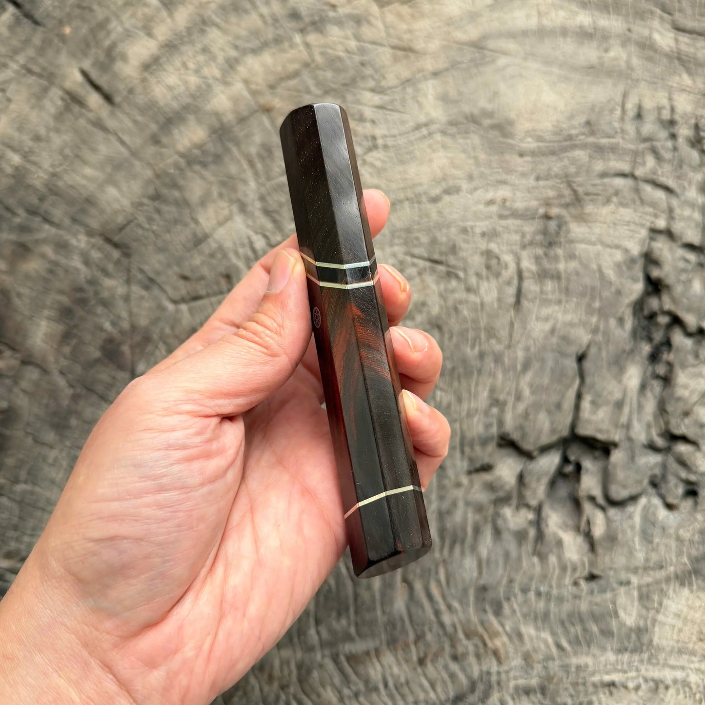 I-2 Siam Rosewood Wa handle, Cross Style with 3 Nịckel - Marble Horn Spacer, Siliver Pin- 135mm