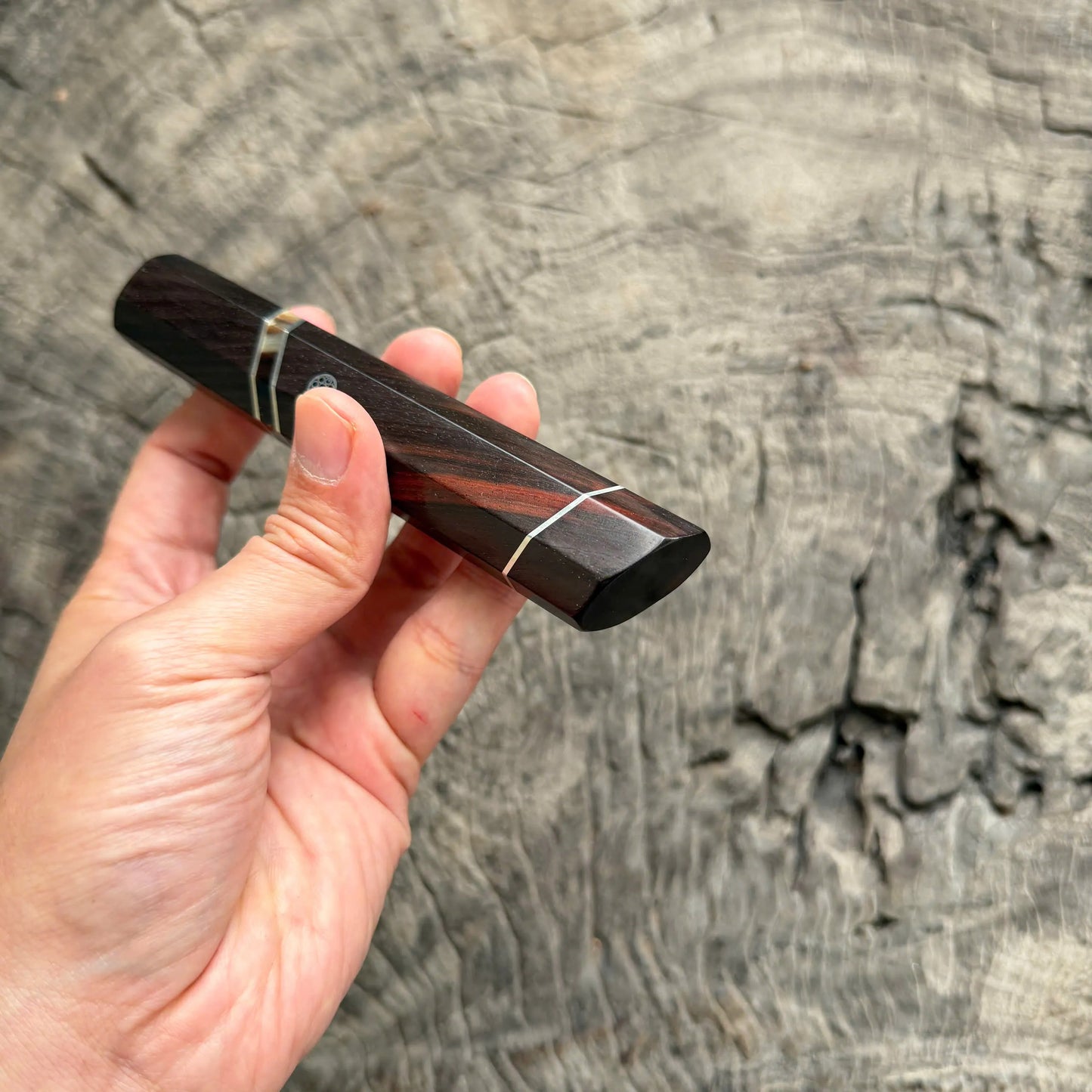 I-2 Siam Rosewood Wa handle, Cross Style with 3 Nịckel - Marble Horn Spacer, Siliver Pin- 135mm