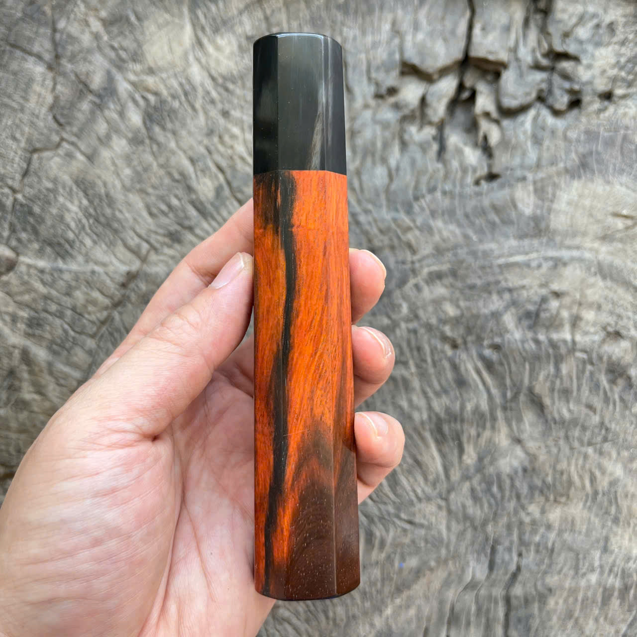I -11 Black red curly Siam Rosewood Wa handle, Marble horn ferrule - 145 mm