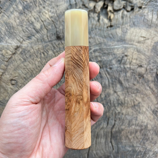 I - Viet Burl Cedar wood Wa handle with ivory horn - 140mm