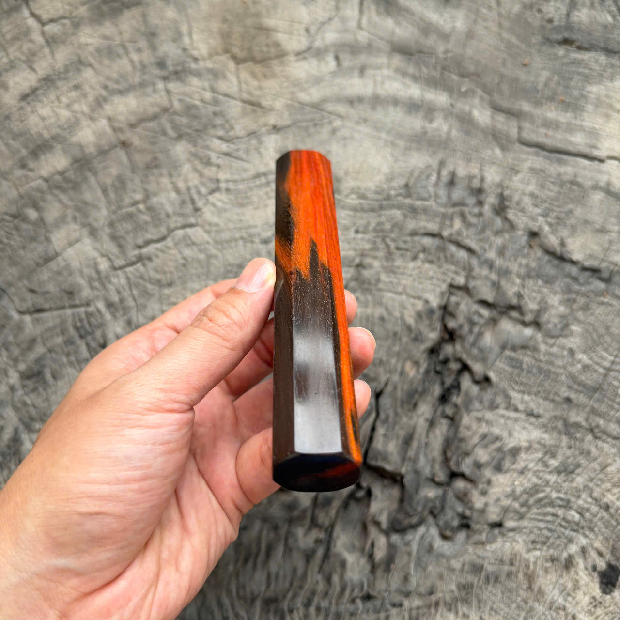 I - 3 Black Red Siamese Rosewood Knife Rest, 150mm