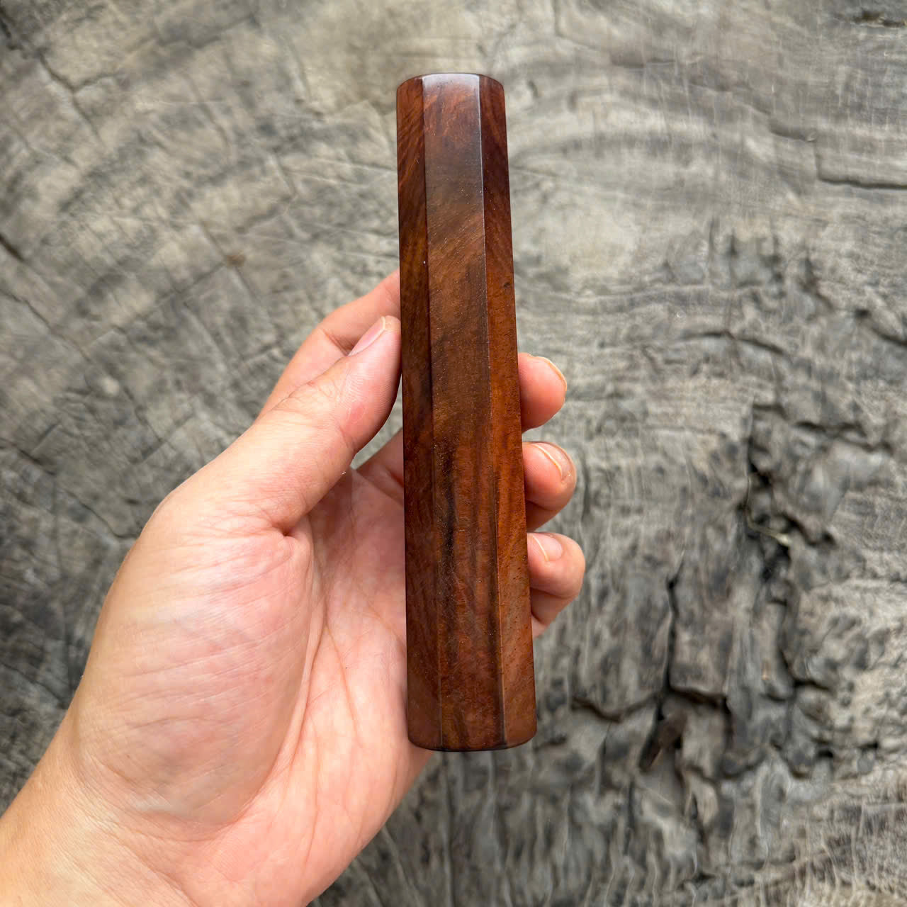 I - 18 Curly Siamese Rosewood Wa handle, 145 mm handle