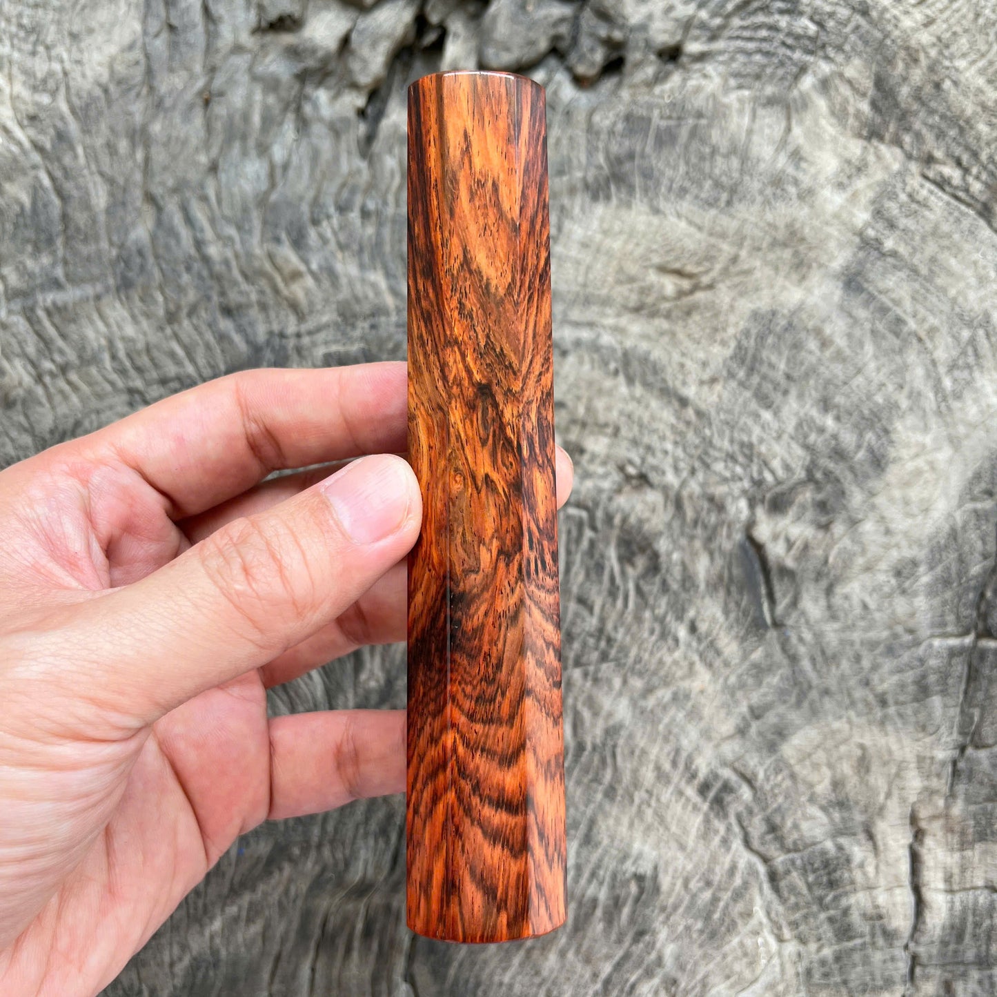I - 16 Siamese Rosewood Wa handle, Mono - 140mm