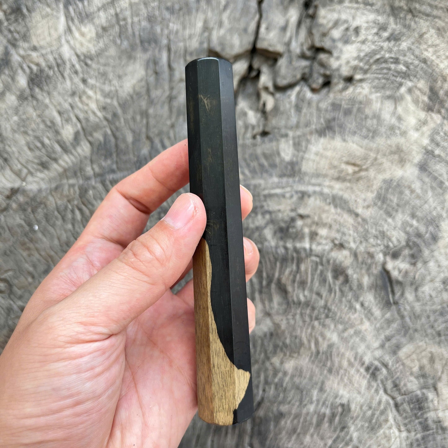 I- 11 Two Tone Ebony Wa handle, Mono- 135mm
