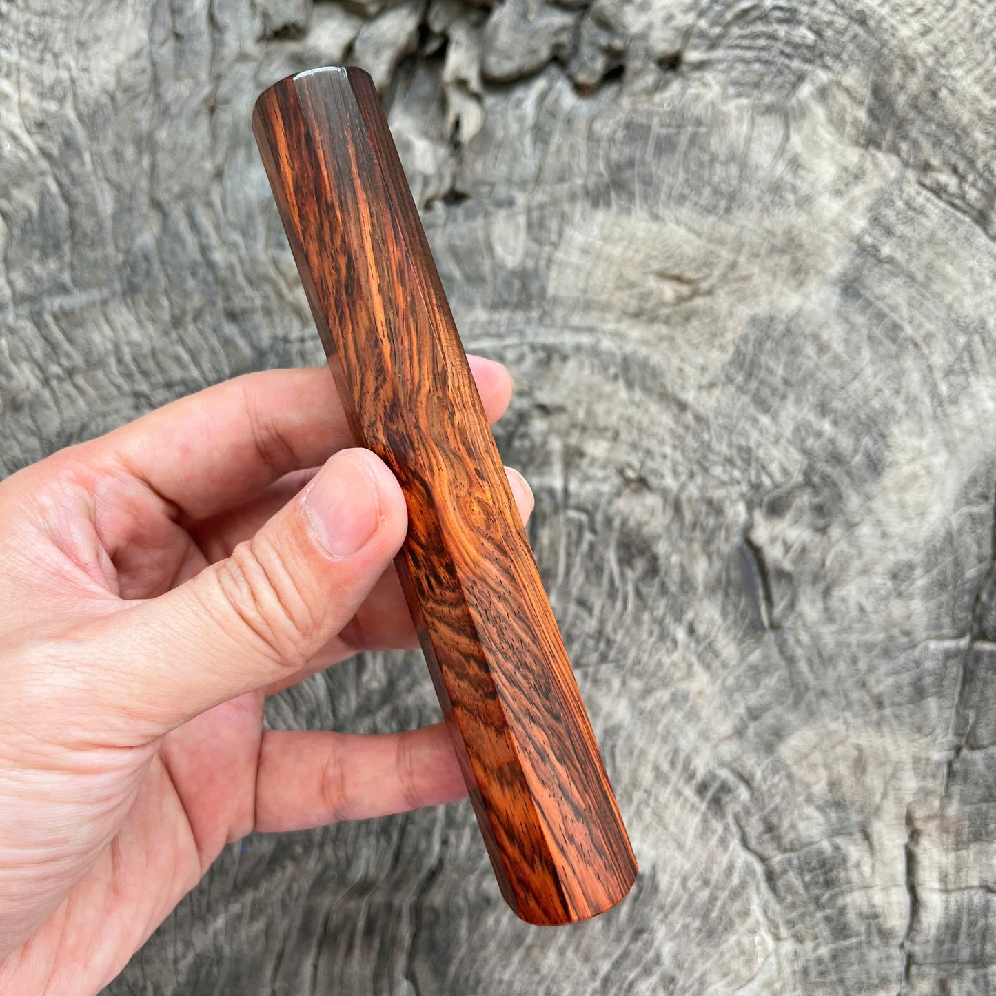 I - 16 Siamese Rosewood Wa handle, Mono - 140mm