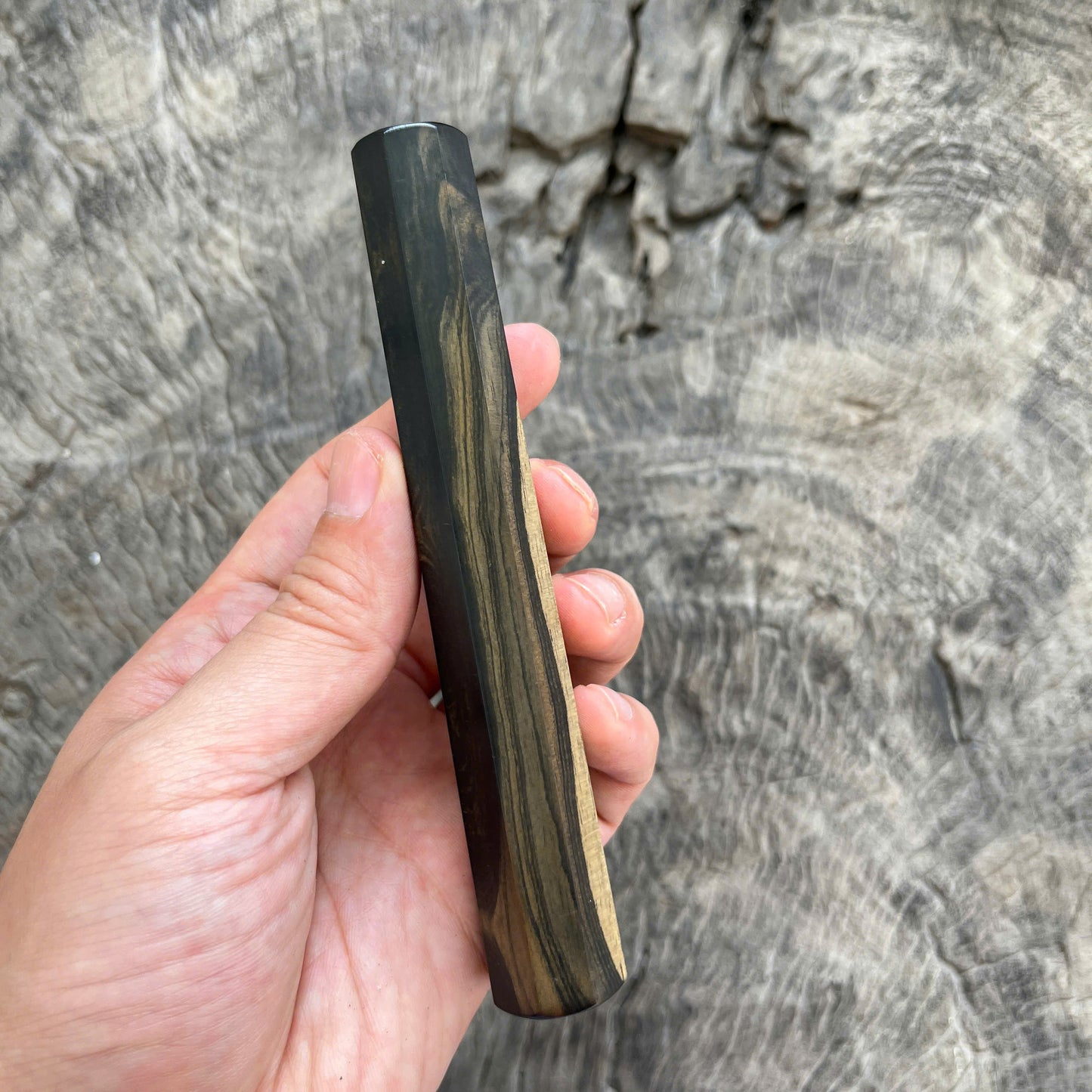 I- 11 Two Tone Ebony Wa handle, Mono- 135mm