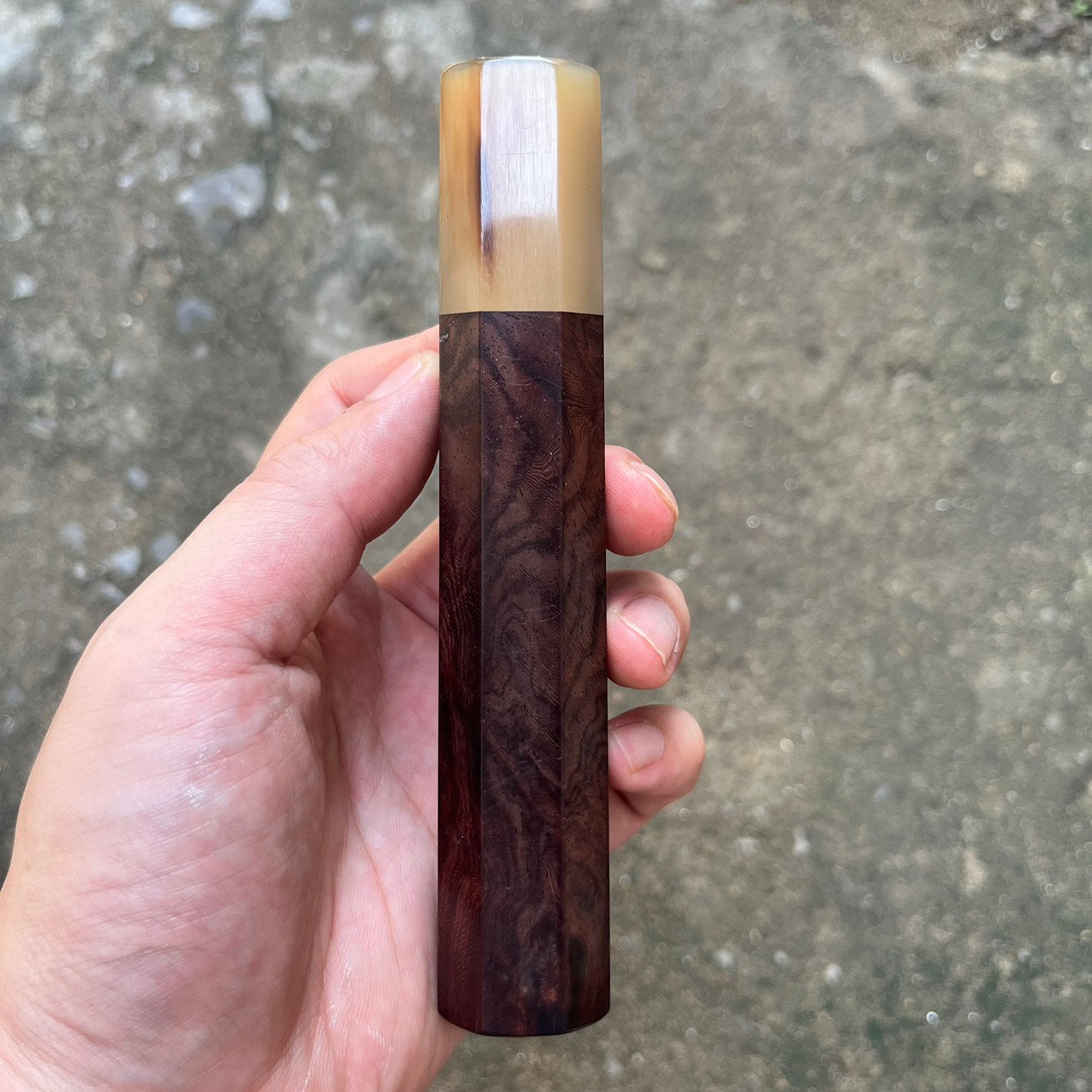 I-  Dark Grain Rosewood handle with marble horn ferrule - 145mm