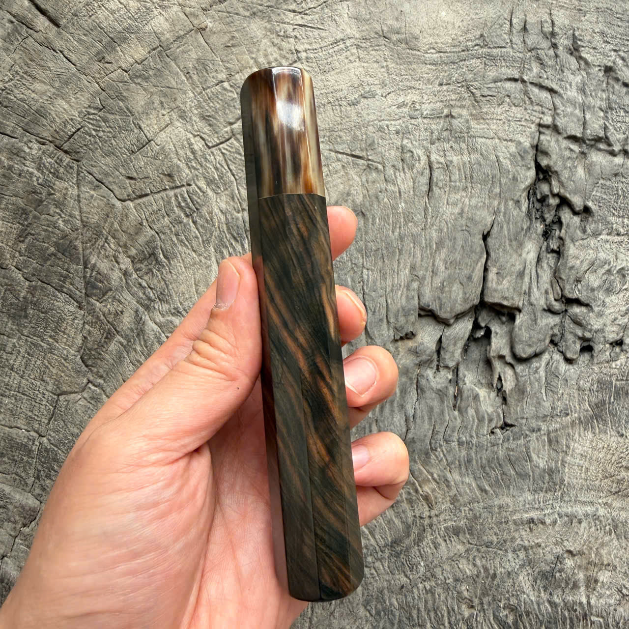 I - 3 Wavy horizontal Rosewood Wa handle - Marble horn ferrule - 140 mm